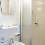 Strandhotel Burgstaller מלון 3*