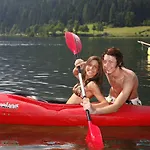 Strandhotel Burgstaller מלון פלד אם סי