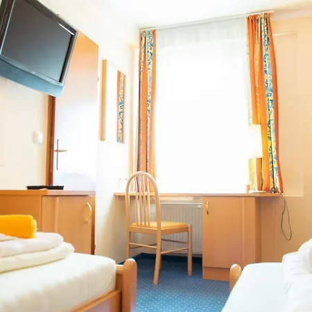 Strandhotel Burgstaller Feld am See