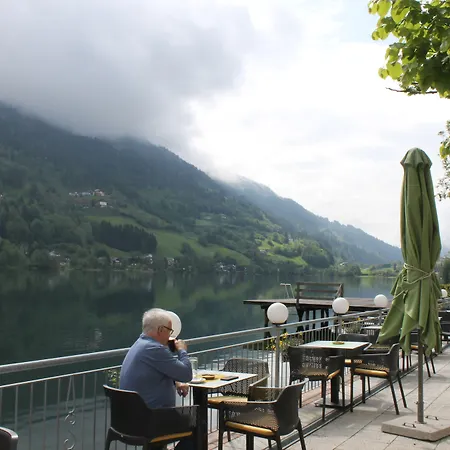 فندق Strandhotel Burgstaller 3*