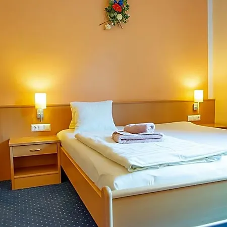호텔 Strandhotel Burgstaller