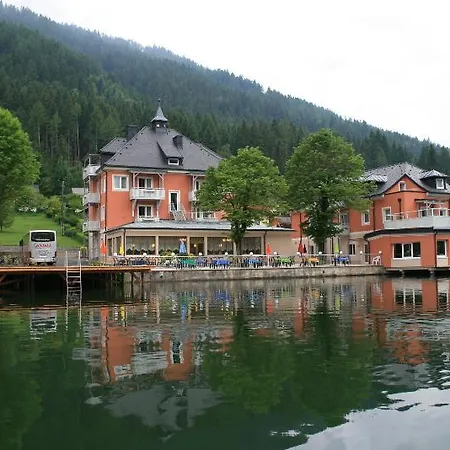 Strandhotel Burgstaller