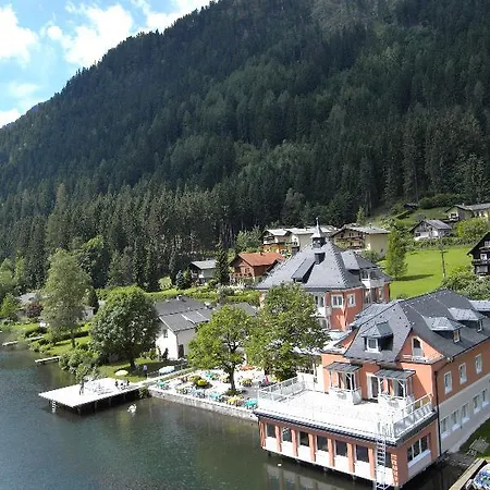 Strandhotel Burgstaller 3* Feld am See