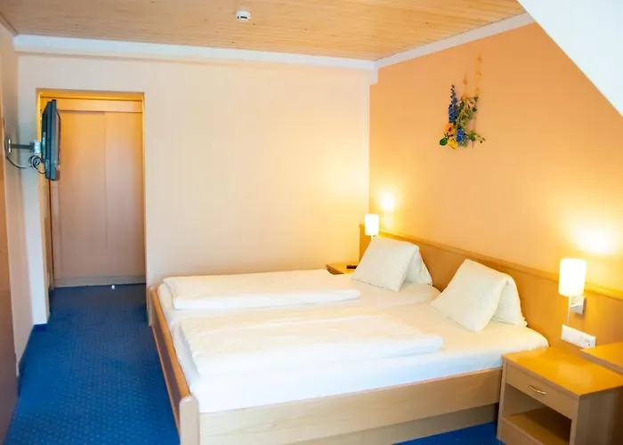 Strandhotel Burgstaller Hotel