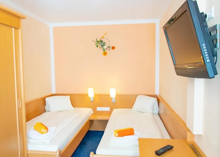 Strandhotel Burgstaller