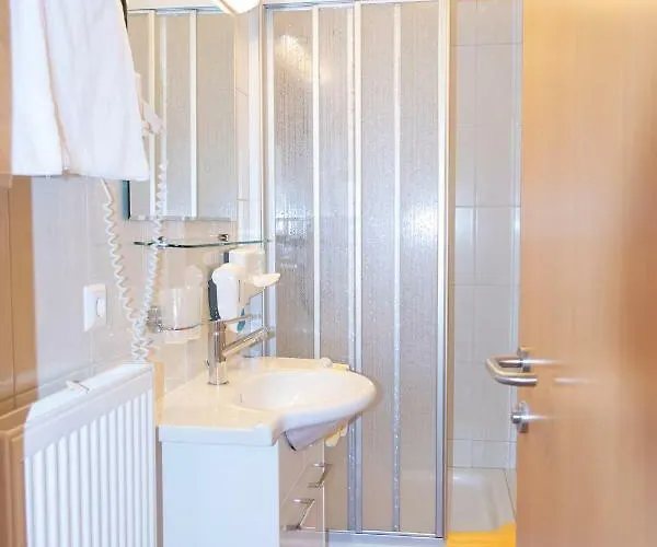 Strandhotel Burgstaller 3*